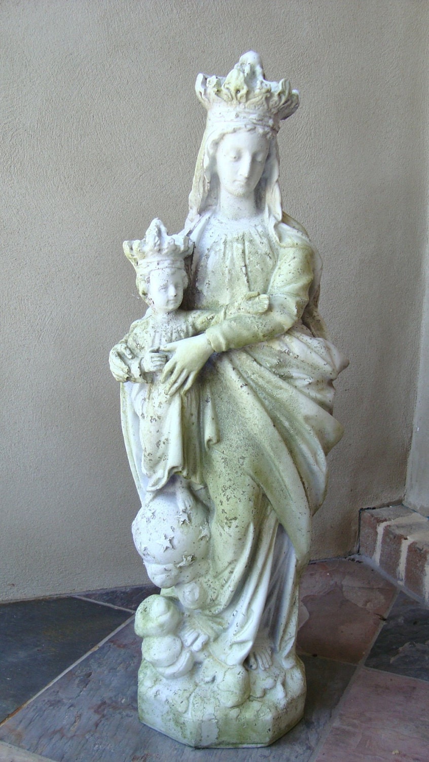 Mary Queen of Heaven Statue Virgin Mary with Christ Child