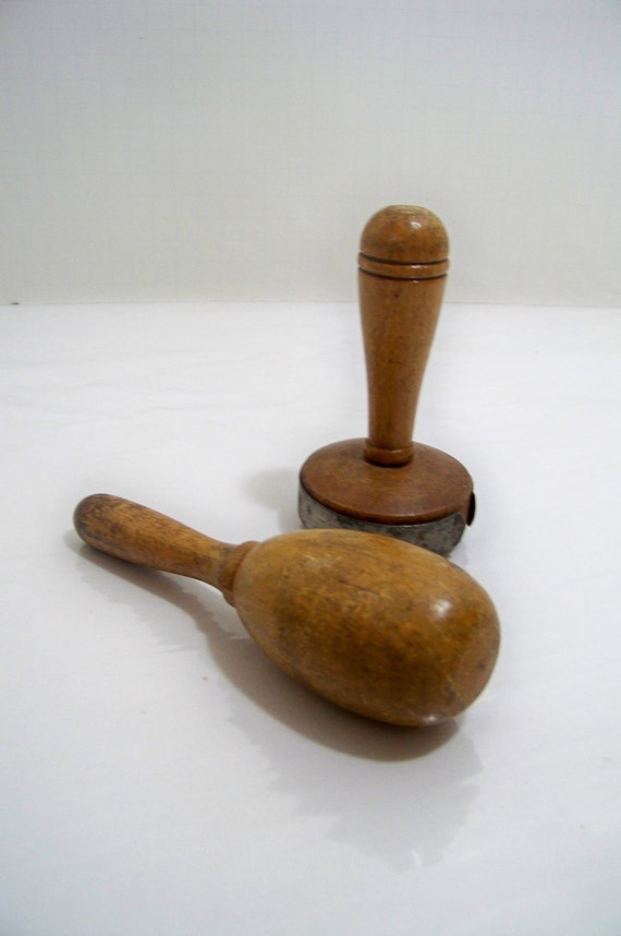 Vintage Darning Egg and Mushroom Darning Tools by SmakBoutique