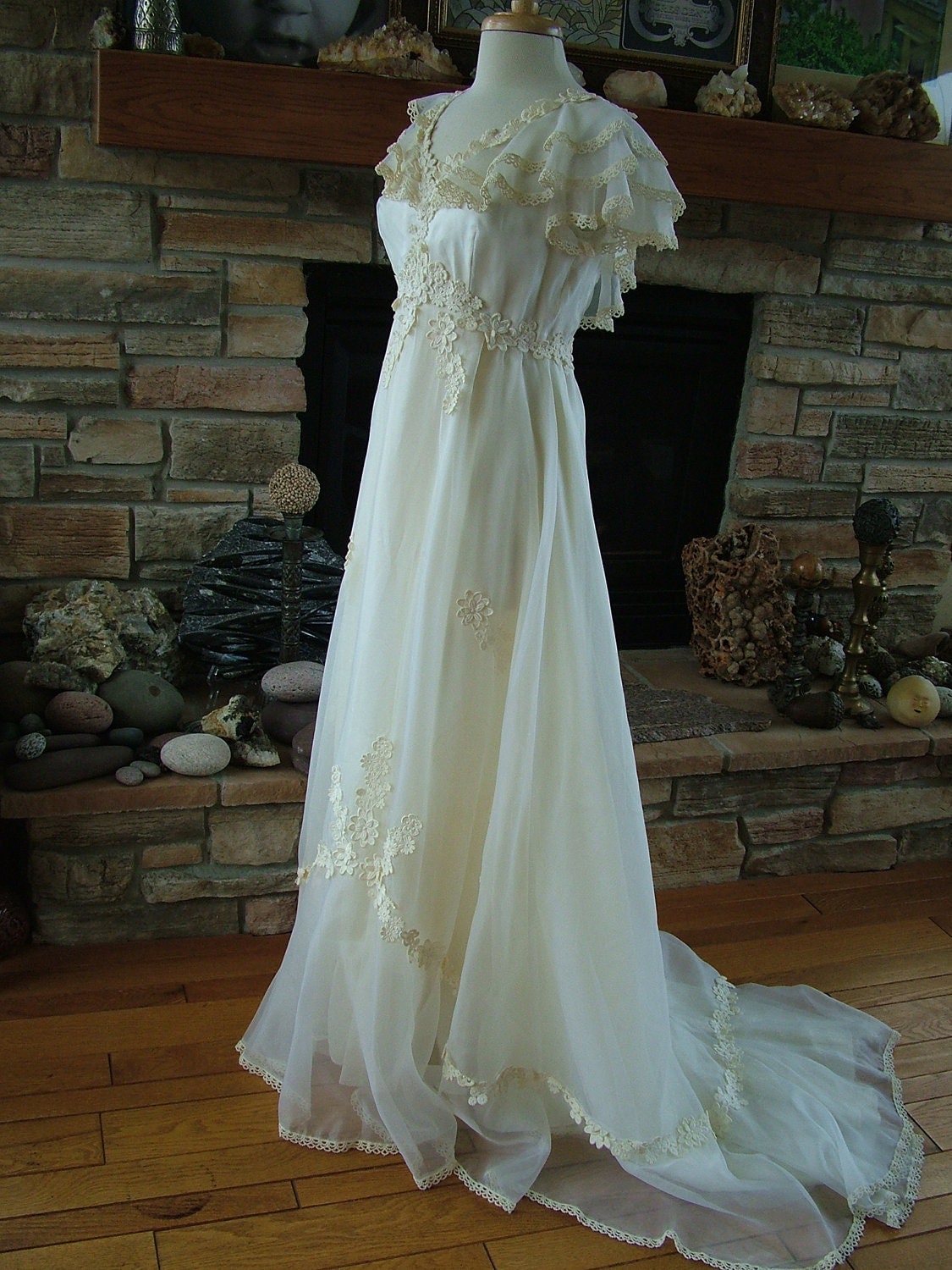 Wedding dress 1970s vintage bridal gown by RetroVintageWeddings