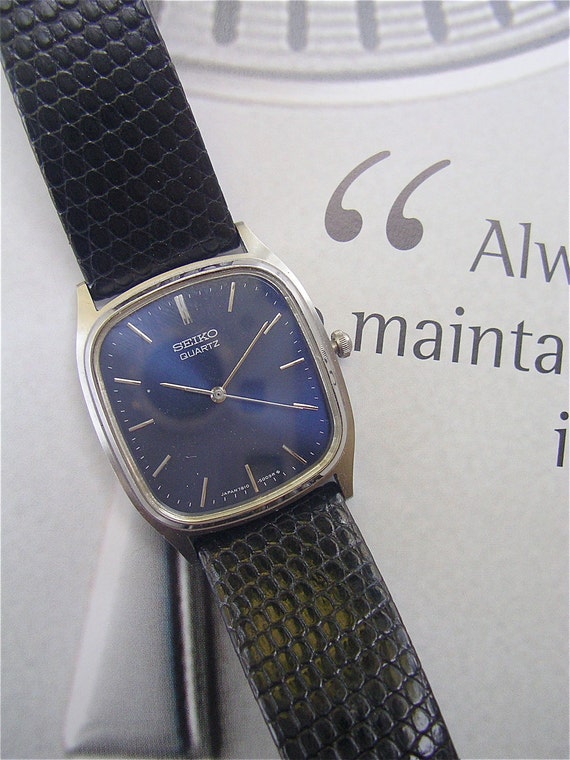 seiko blue face dive watch