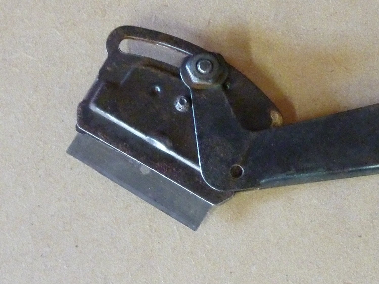 Vintage Razor Blade Scraper