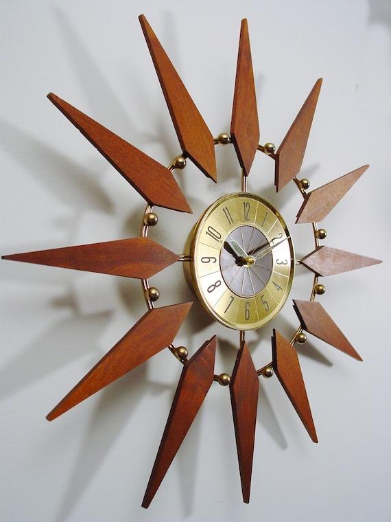 Starburst Clock by Elgin. Mid Century Modern Atomic Wall