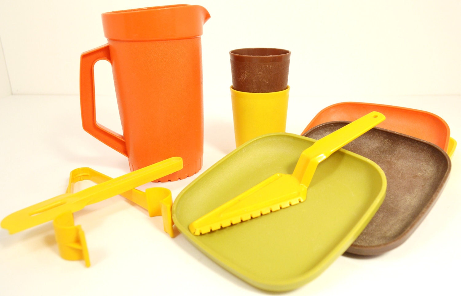 Tupperware Toy Dishes Vintage 1980's Pitcher Cups Plates