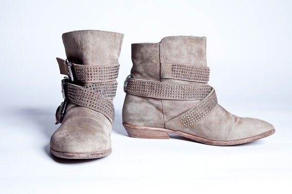 taupe pull on ankle boots