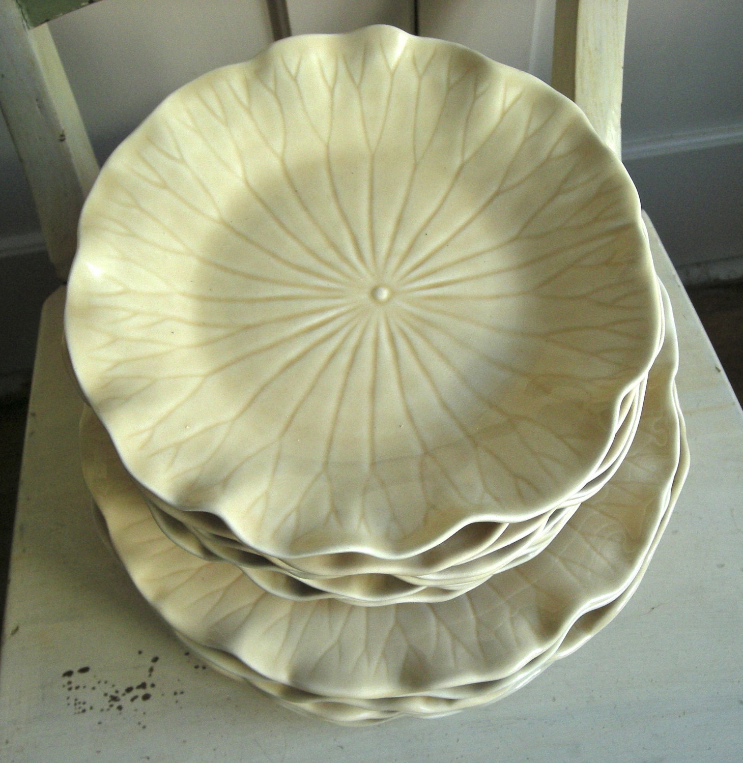 Vintage Metlox Poppytrail Lotus Dinner and Salad by HoneyYourHome