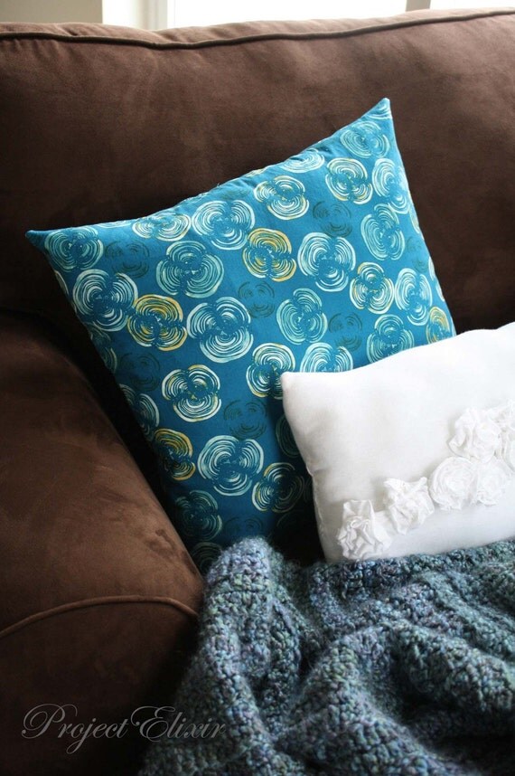 Items similar to Rain Drop Pillow Cover with hidden zipper on Etsy