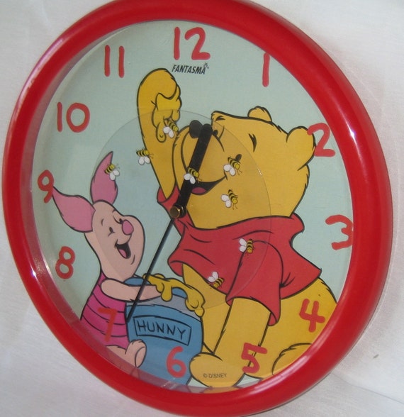 Vintage Winnie The Pooh Disney Fantasma clock by quirkyshop