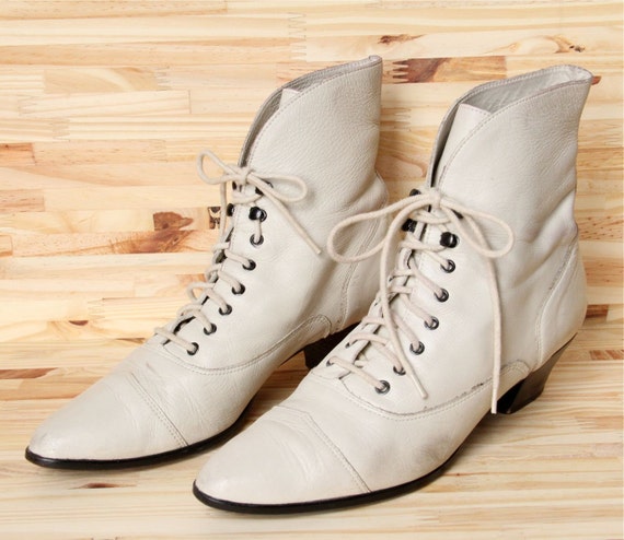 White Victorian Ankle Boots vintage 80s lace by factoryhandbook