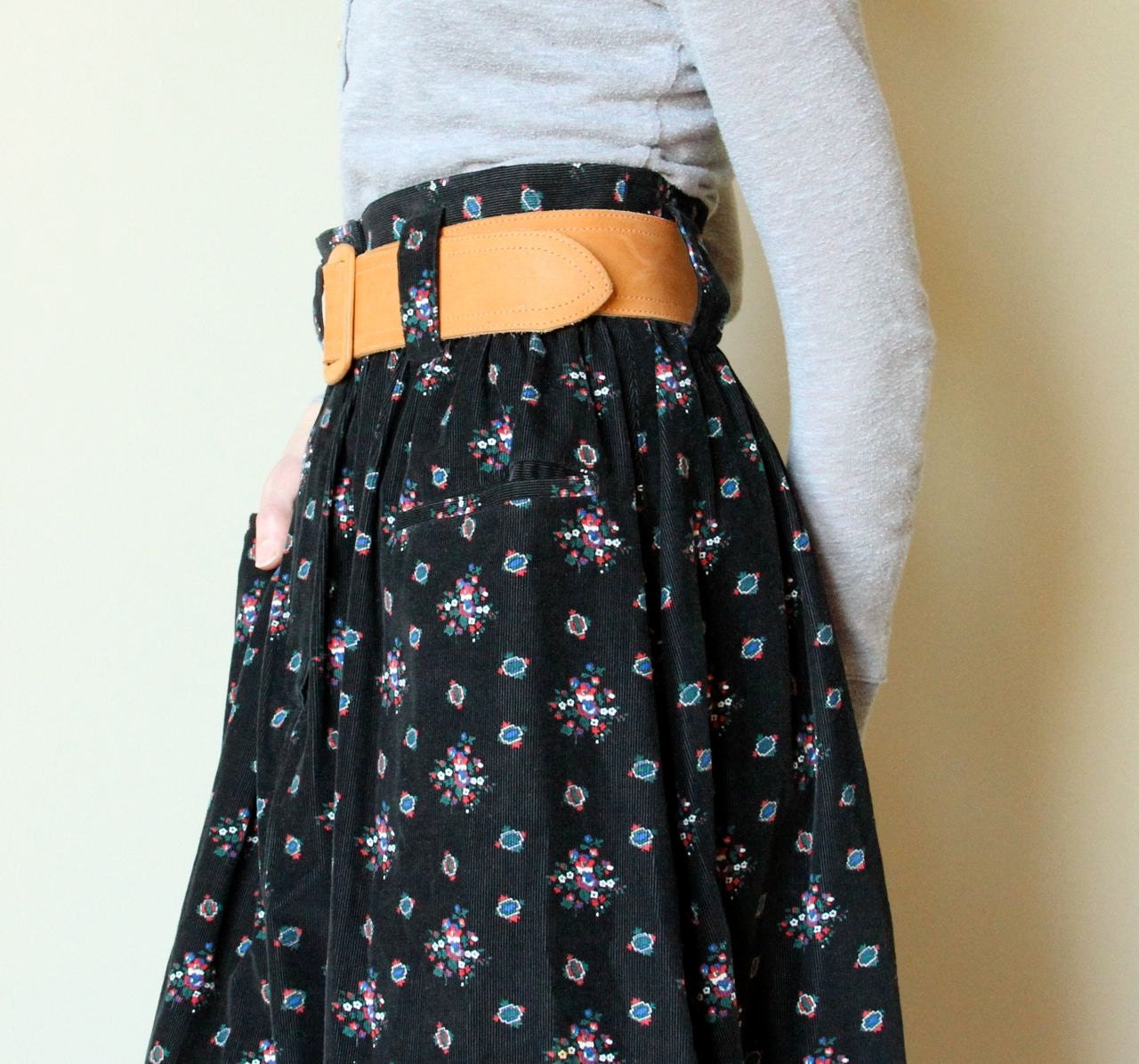 High Waist Full Skirt nerdy 80s black corduroy skirt