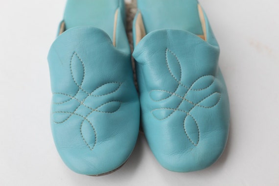 Size 9 turquoise bedroom slippers wedge heel by thisvintagething