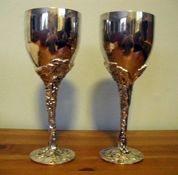 Vintage Wine Goblets set of 2 Godinger wine by milleniumvintage