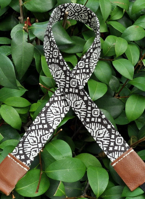 REVERSIBLE Camera strap Classic pattern with middle brown