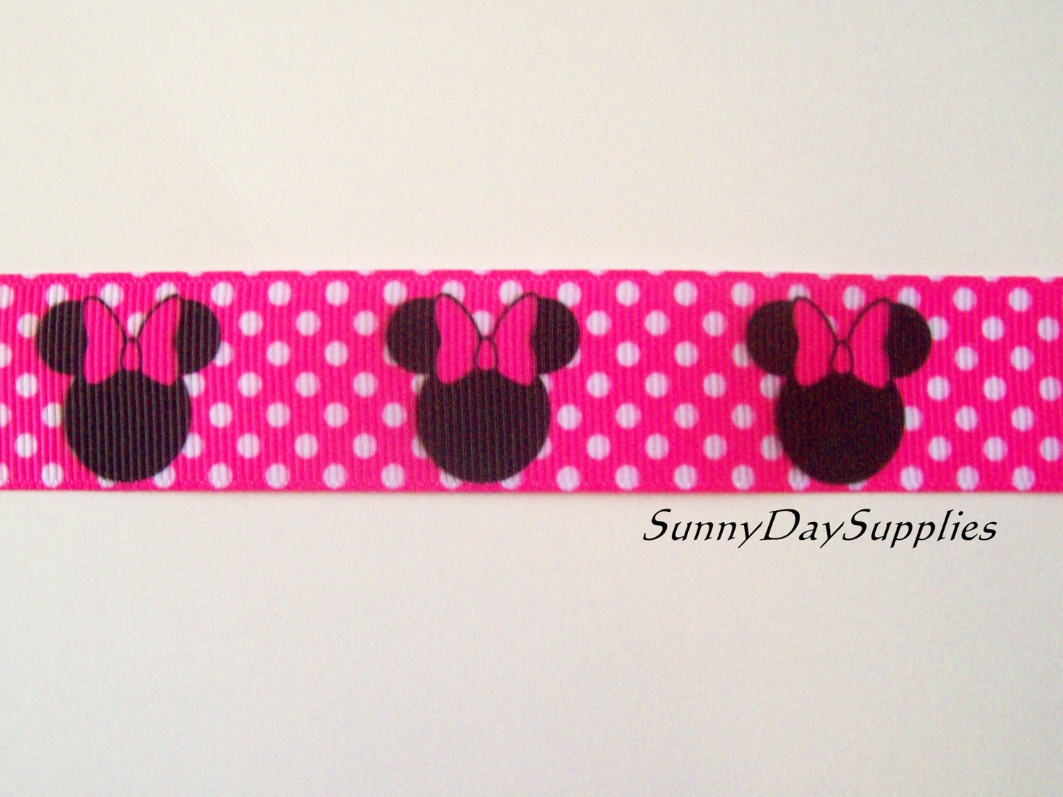 Disney Ribbon Minnie Mouse Grosgrain Ribbon in Hot Pink and