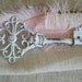 Metal Skeleton Key - White Distressed and Rustic Key Wall Art - Chippy - Shabby Cottage Decor