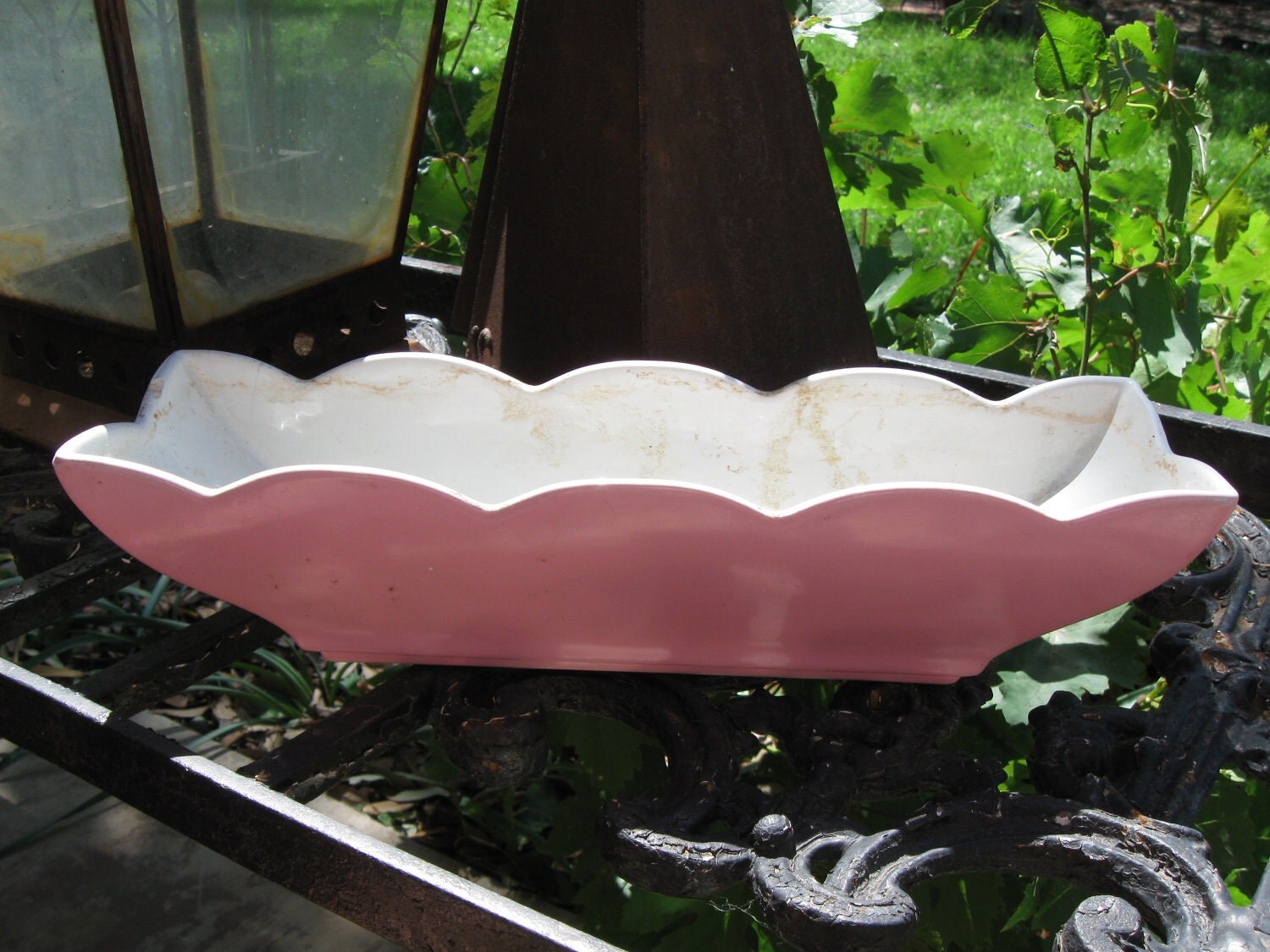 Vintage Hull USA pink windowsill planter pottery scalloped