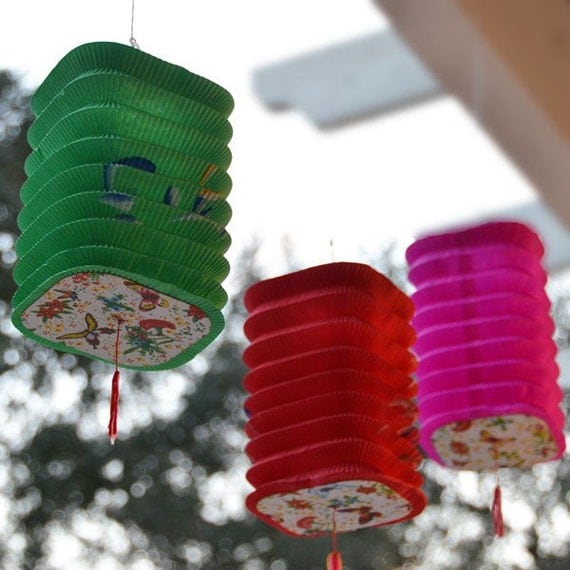 Vintage Square Accordian Chinese Paper Lantern