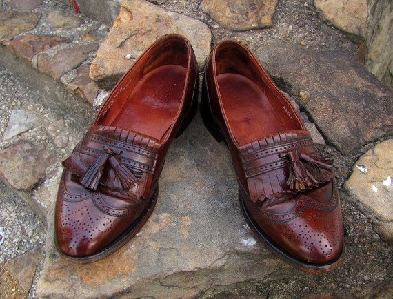 Bostonian Mens Brown Leather Tassel Wingtip Loafers