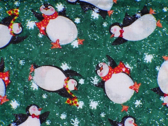 Penguins Fabric / Christmas Fabric / Happy Feet / Birds