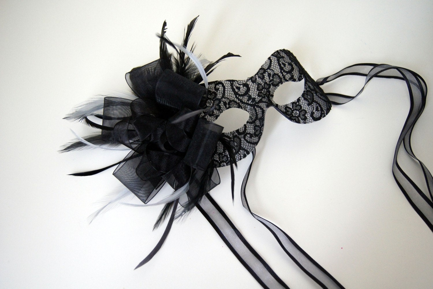 Black Lace Masquerade Mask With Feathers Ribbons For Ball