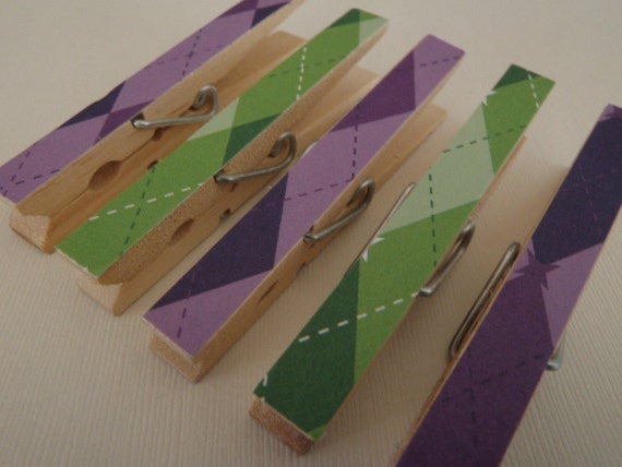 Items similar to Purple OR Green Argyle Clothespins-Set of 5-Large ...
