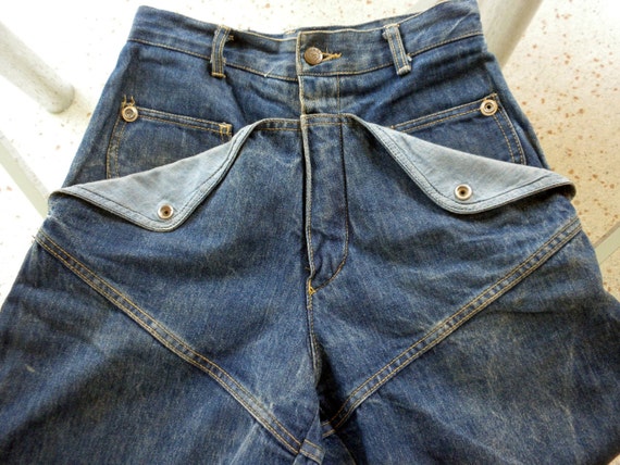 1983 GUESS Stone washed Jeans Engineered pockets by LUXURYLIFE