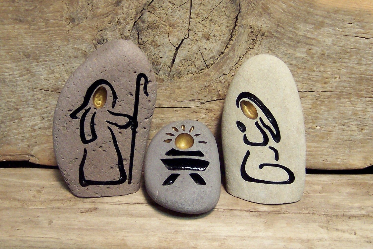 STONE NATIVITY SET Engraved Natural Rock