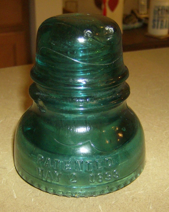 Items similar to Hemingray No. 40 Aqua Glass Insulator CD152 on Etsy