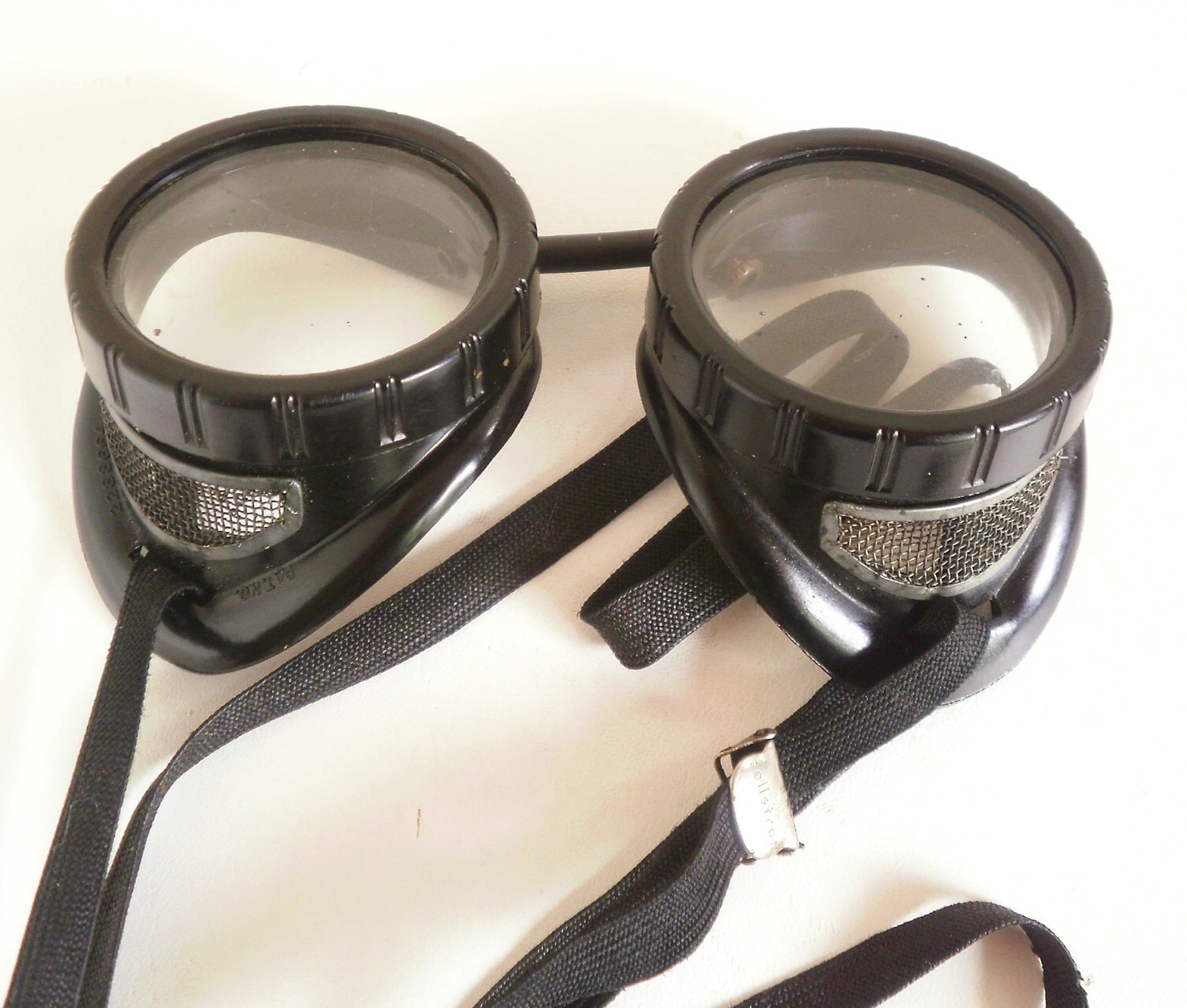 strap for goggles Aviator on by Goggles Etsy antiquario Vintage Motorcycle strap for goggles Aviator on by Goggles Etsy antiquario Vintage Motorcycle