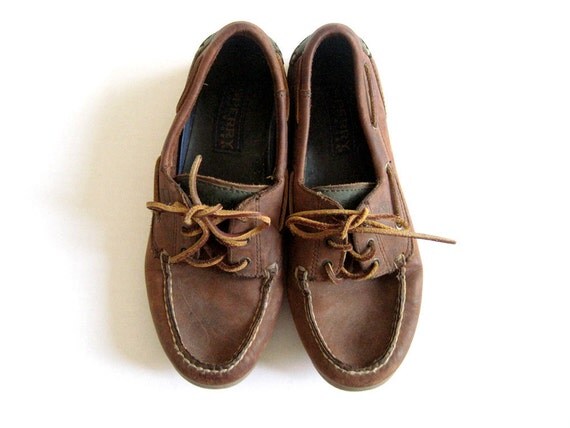vintage sperry topsiders / boat shoes / 80s loafers / brown