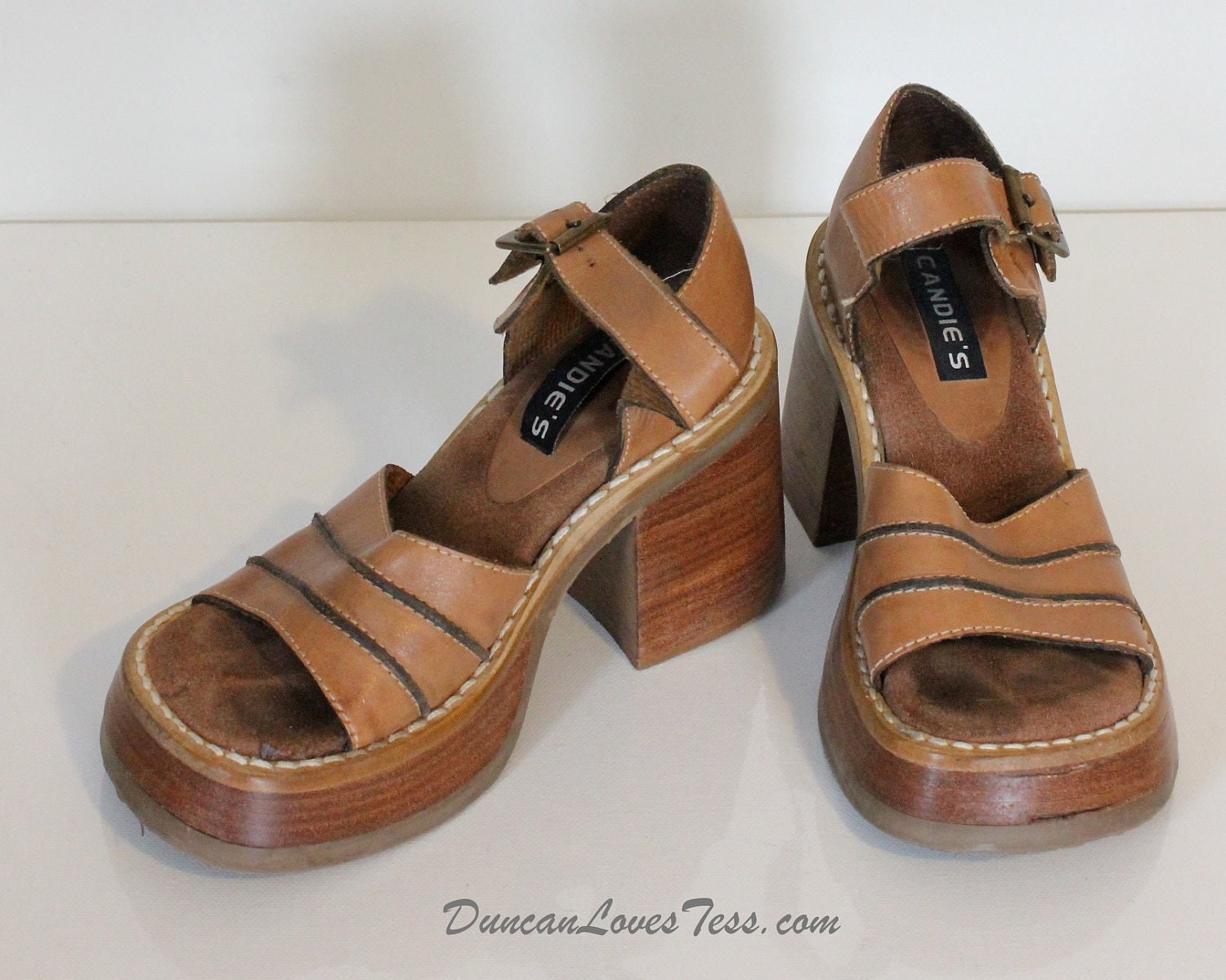 Items similar to Vintage 70's Shoes / Vintage Platform Candie's ...