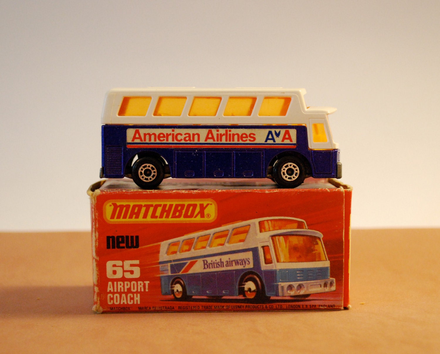 Matchbox American Airlines Airport Coach 1977 by WonderlandToys