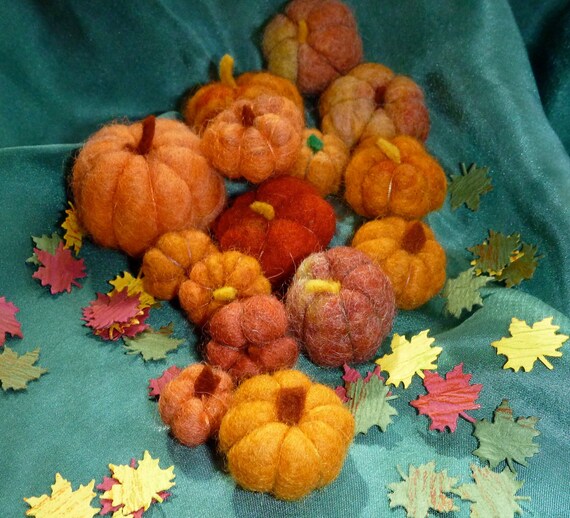 Wool pumpkins Autumn Halloween Thanksgiving