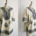 Vintage Women's Bohemian Top / Embroidered Hippie Shirt / 1960s Hippie Top / Bohemian Vintage Hippie