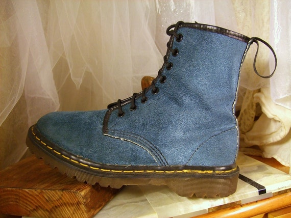 Vintage Denim Blue Velvet Doc Martens Dr Martin Combat Boots