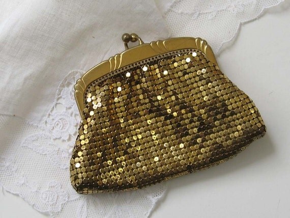 mesh change purse