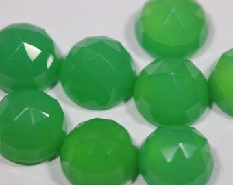 8mm Rose Cut Chrysoprase Chalcedony- 1 Cab