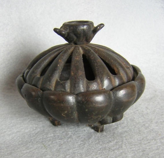 Antique Vantines Art Deco Incense Burner... by CuriousGoodsTrader