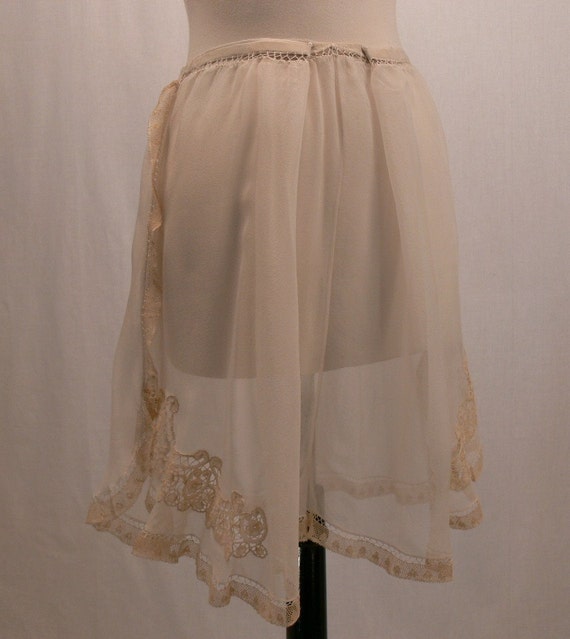 RESERVED 1930s Silk Chiffon and Lace Tap Pants plus size