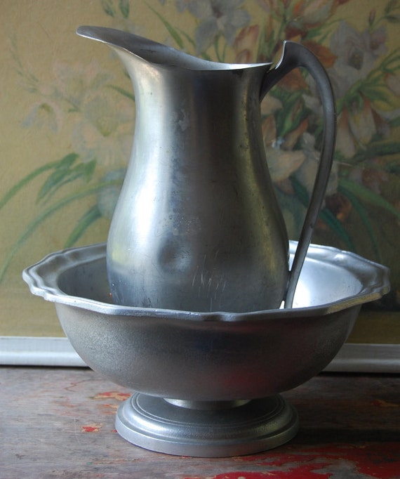 Vintage Rustic Pewter Pitcher And Wash Bowl