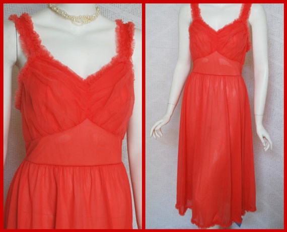 1950s Gotham Gold Red Nightgown 36 Medium New by IntimateRetreat