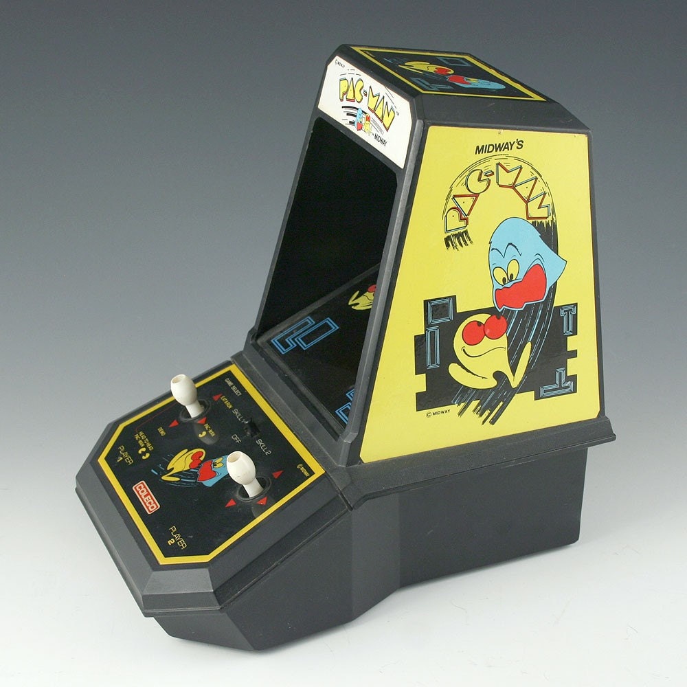 Vintage 1981 Pac Man Mini Tabletop Arcade Game 0729