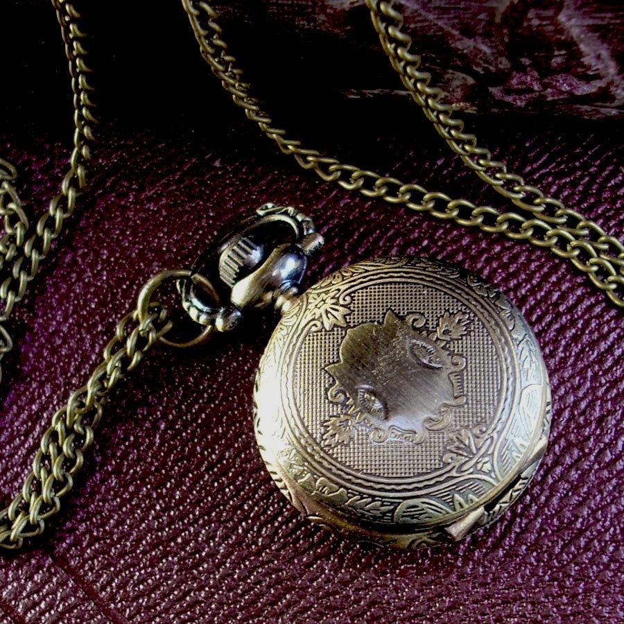 Small Pocket Watch Style Compass Pendant