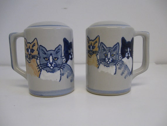 Vintage Louisville Stoneware Classy Cat Salt by PinkStreetVintage