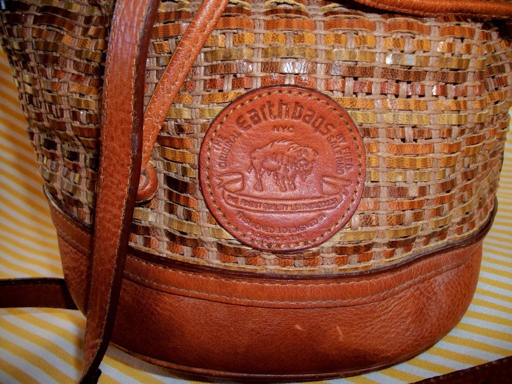 Vintage Earthbags NYC drawstring purse leather