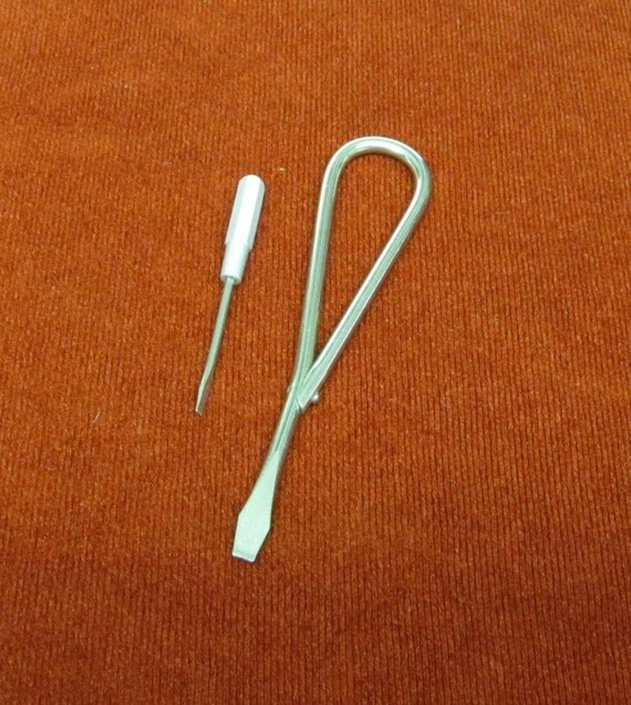 Vintage Singer Screwdrivers Simanco Sewing Machine