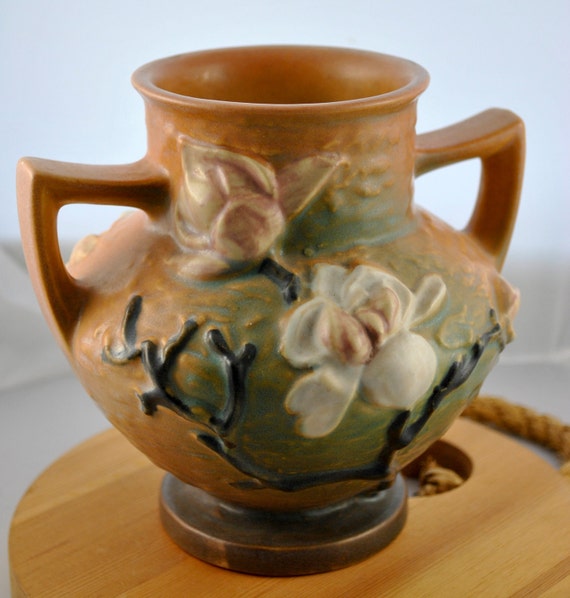 Roseville Pottery Vase Magnolia by WhositsandWhatnots on Etsy