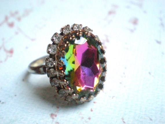 Rhinestone Cocktail Ring Vintage Purple Rainbow