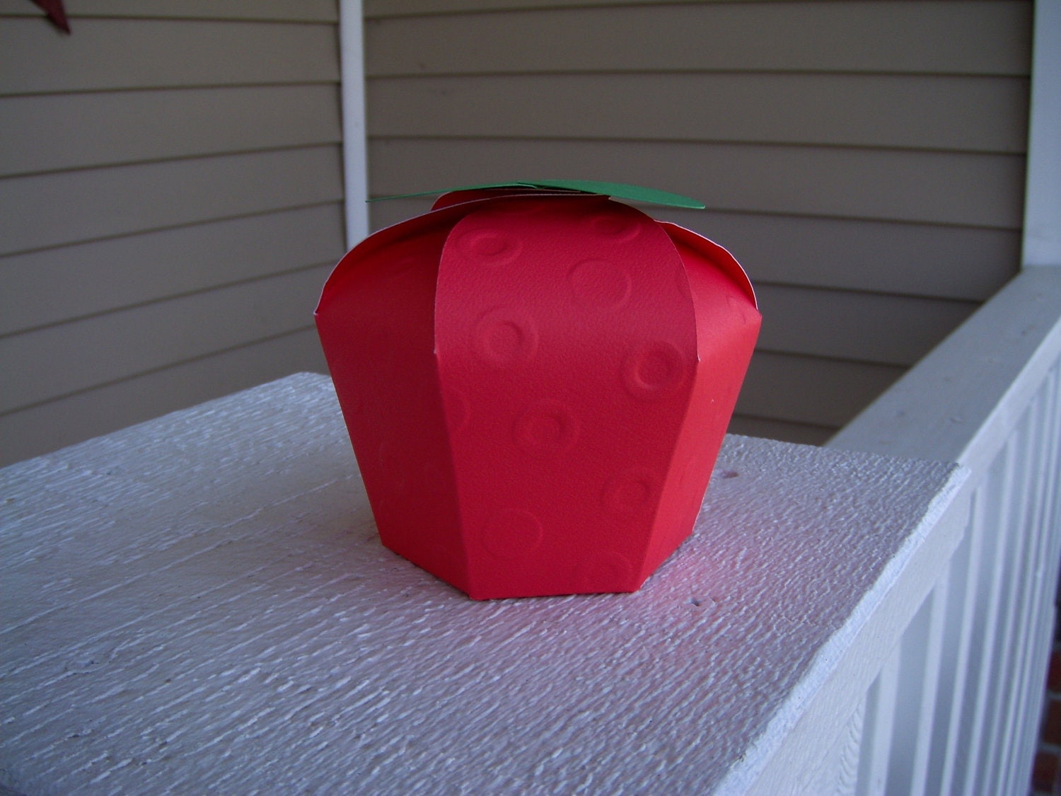 Apple Favor Box set of 10 with Free Shipping
