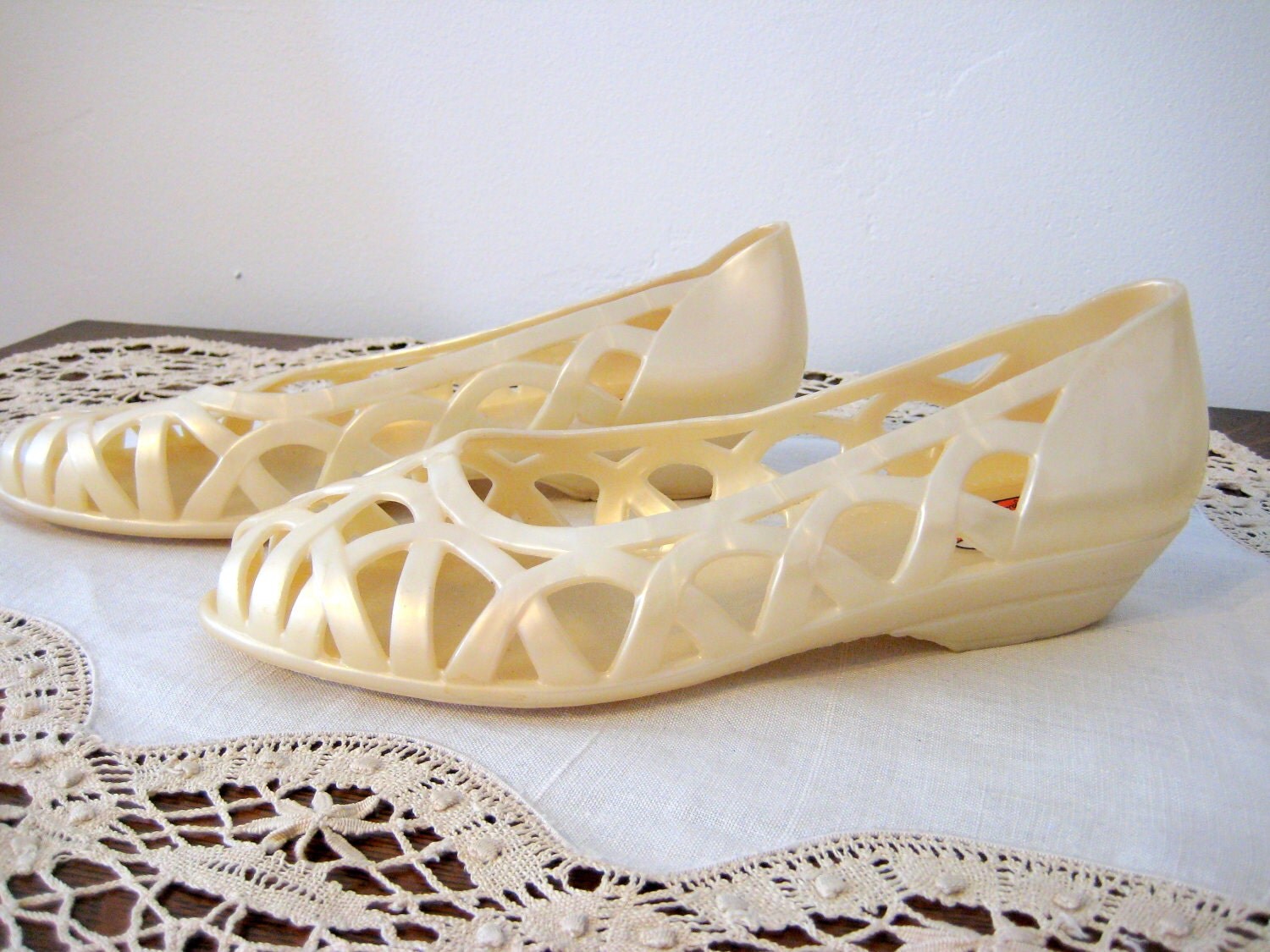 Vintage Jelly Shoes Pearl Size 8