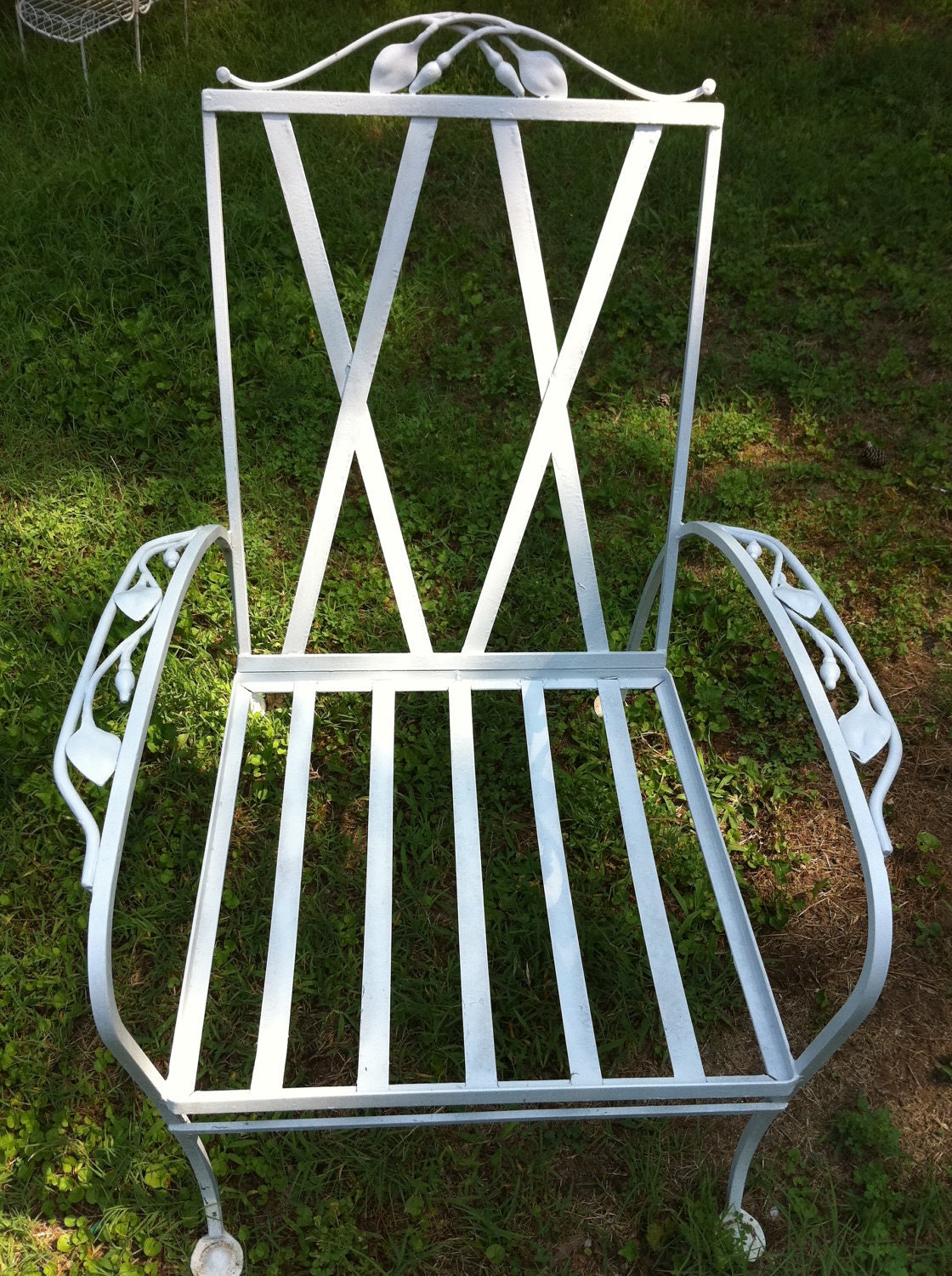 SALE Vintage wrought iron patio chair